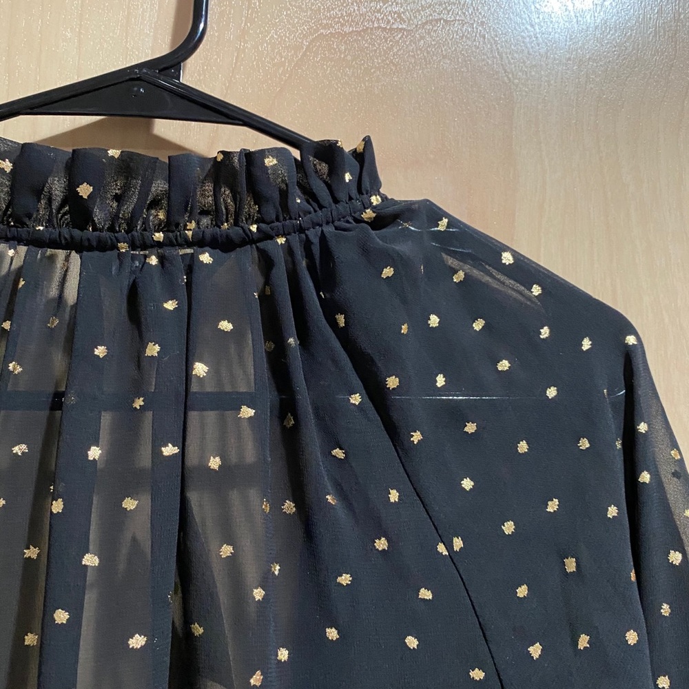 Tie front blouse - Picture 6 of 7